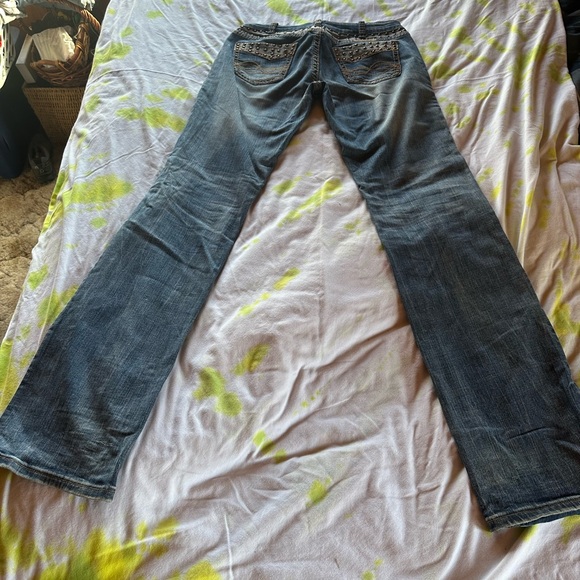 Cowgirl Tuff-Studded Camo - Picture 4 of 6